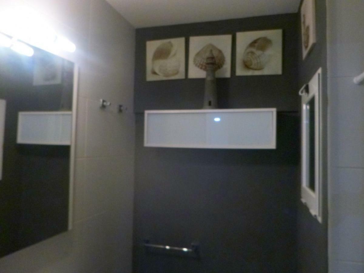 Bonito Apartamento, confortable y bien comunicado Apartamento Valencia Exterior foto